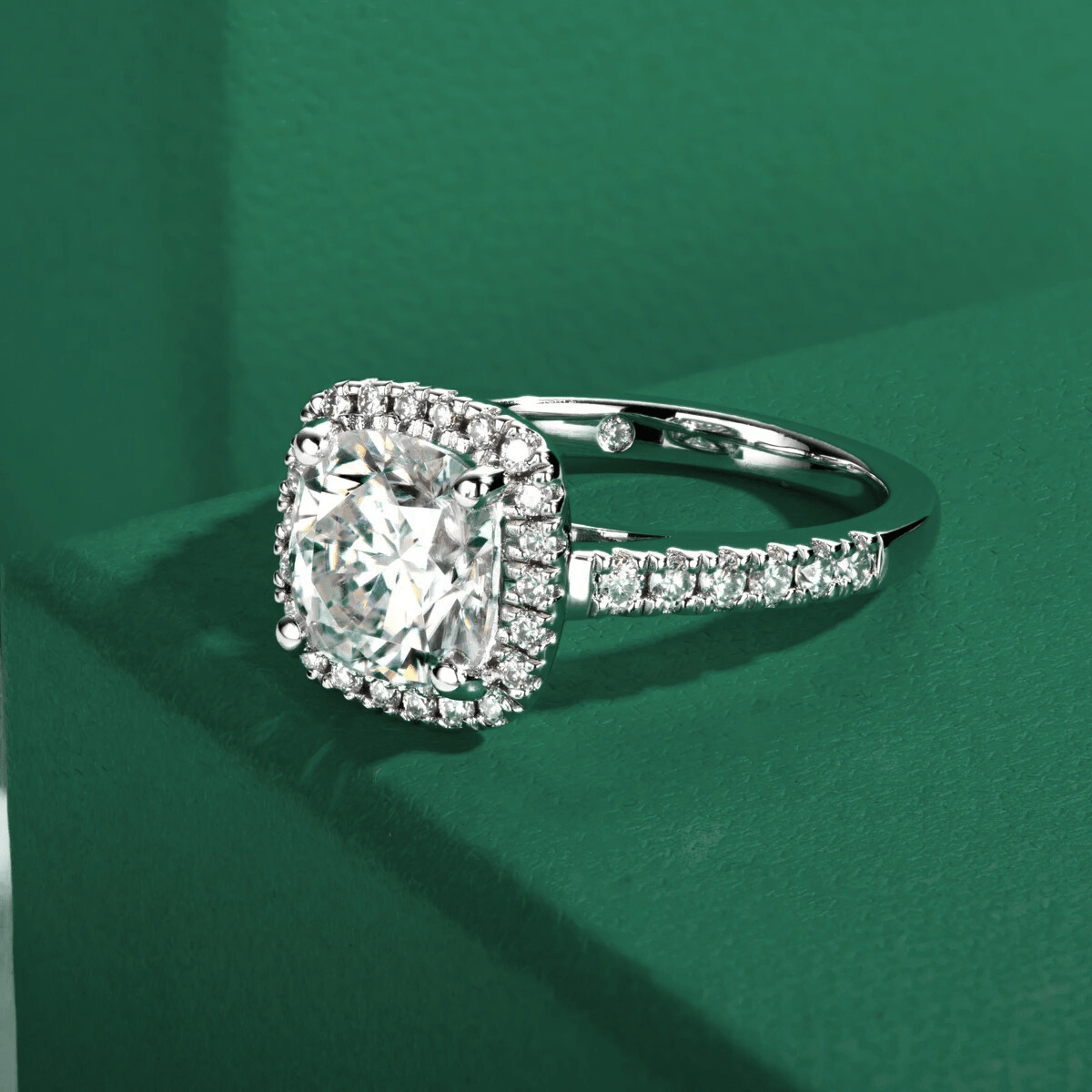 Anel Bianca Halo Moissanite Moissanite - Momi Jewel