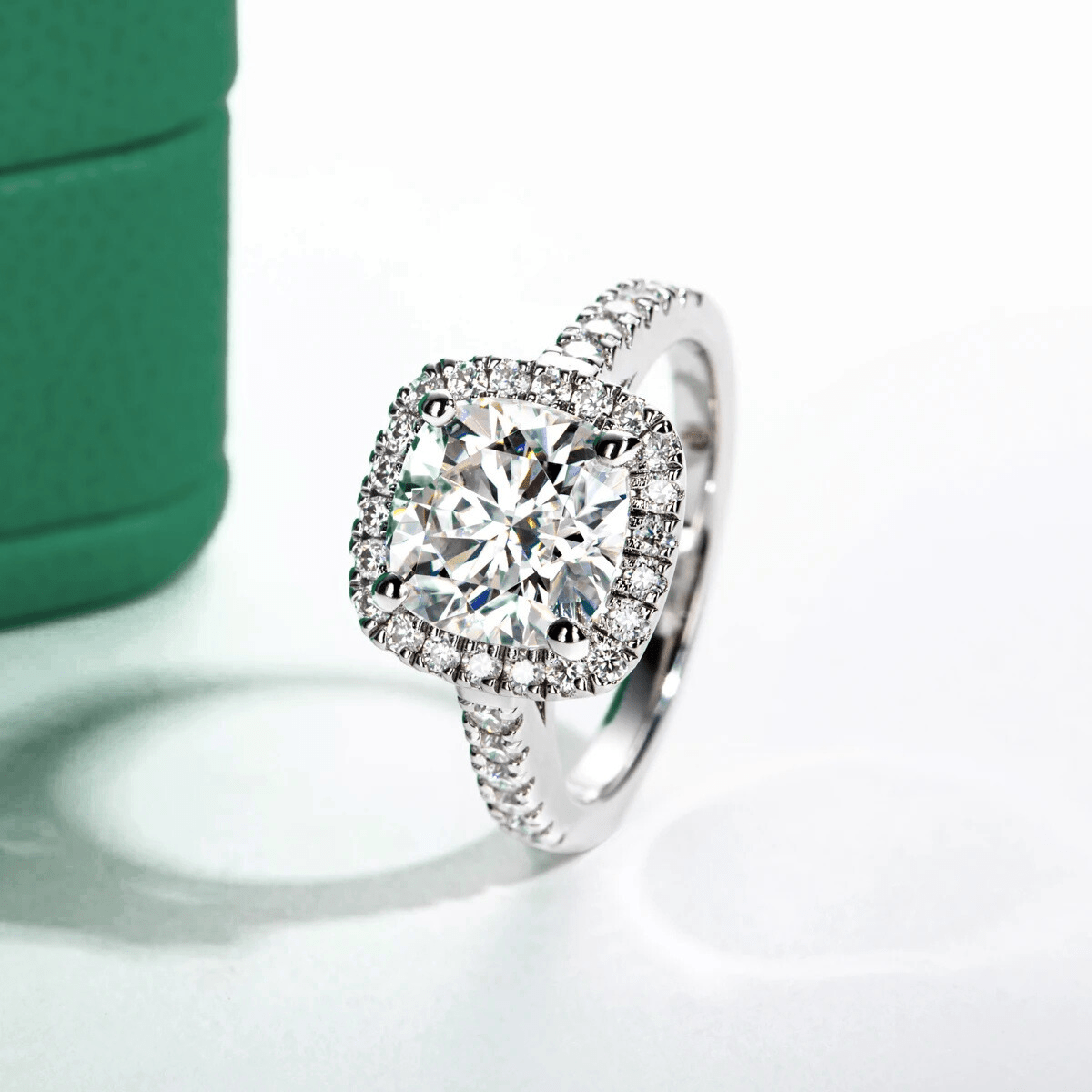 Anel Bianca Halo Moissanite Moissanite - Momi Jewel