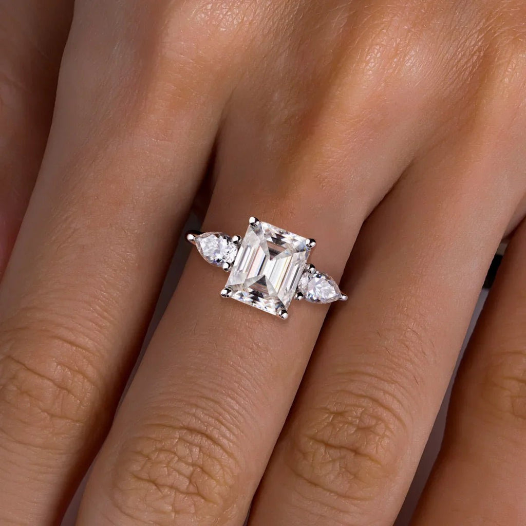 Anel Esmeralda & Pera Moissanite Moissanite - Momi Jewel