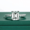 Anel Francis Esmeralda Moissanite Moissanite - Momi Jewel