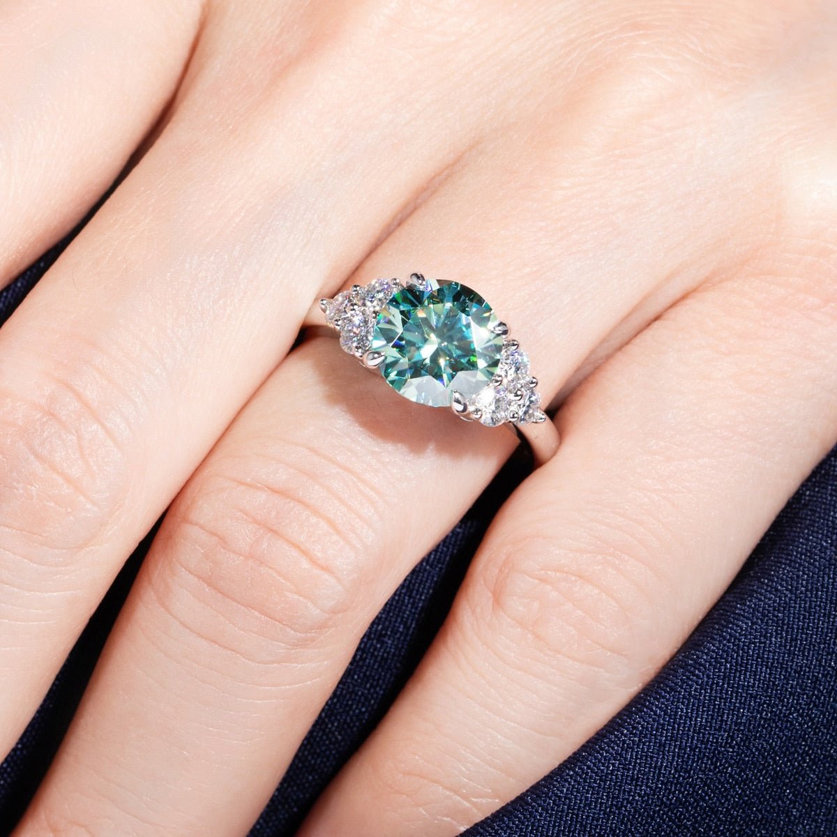Anel Luxury Green Moissanite Moissanite - Momi Jewel