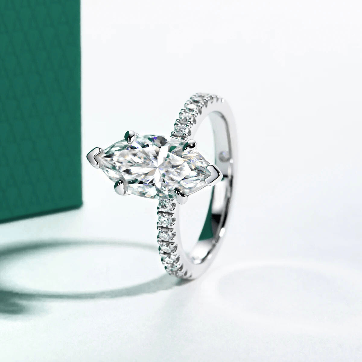 Anel Navarre Moissanite Moissanite - Momi Jewel