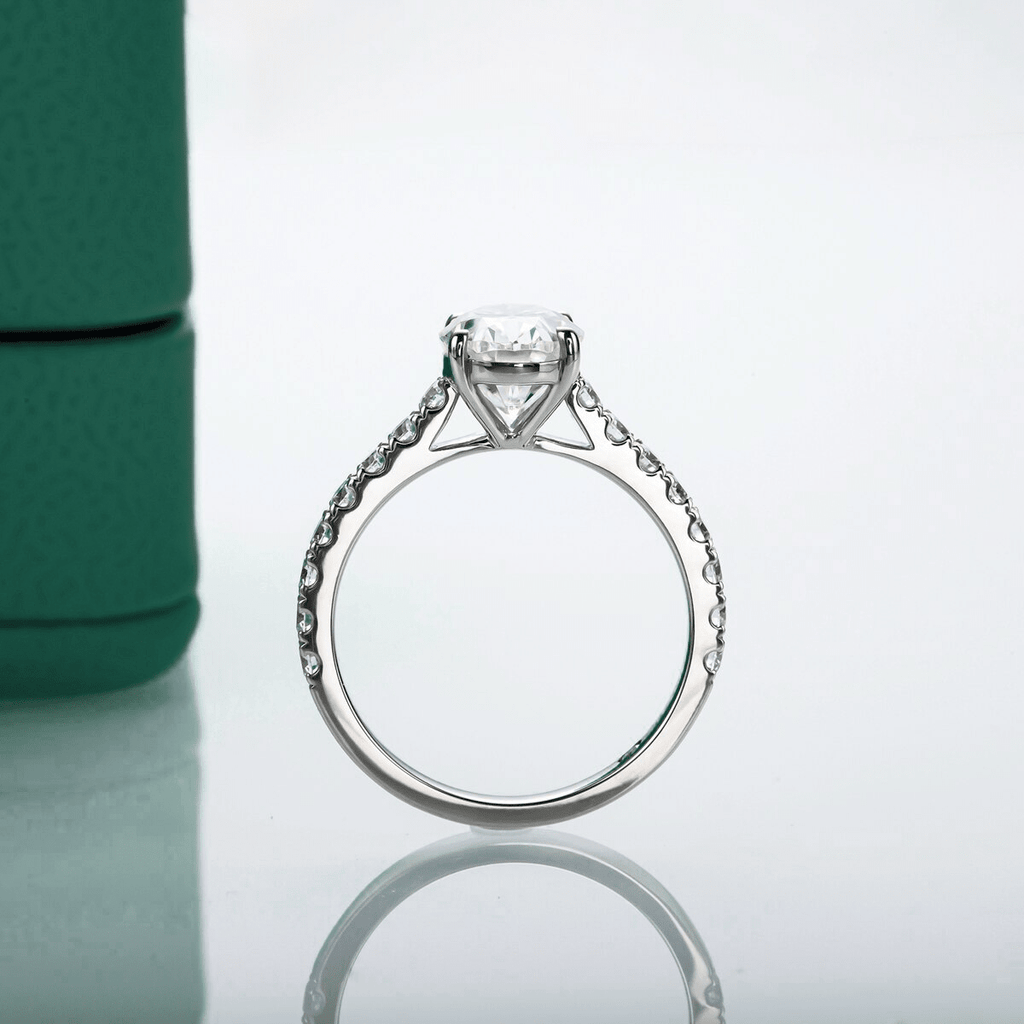 Anel Oval Moissanite Moissanite - Momi Jewel