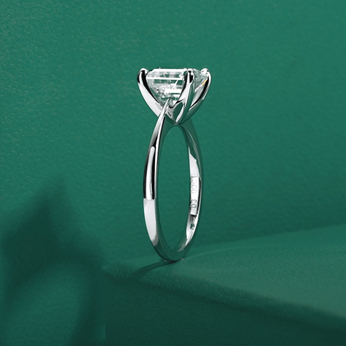 Anel Solitário Asscher Moissanite Moissanite - Momi Jewel