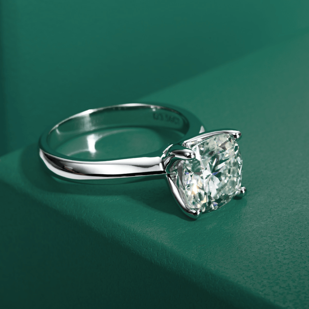 Anel Solitário Cushion Moissanite Moissanite - Momi Jewel