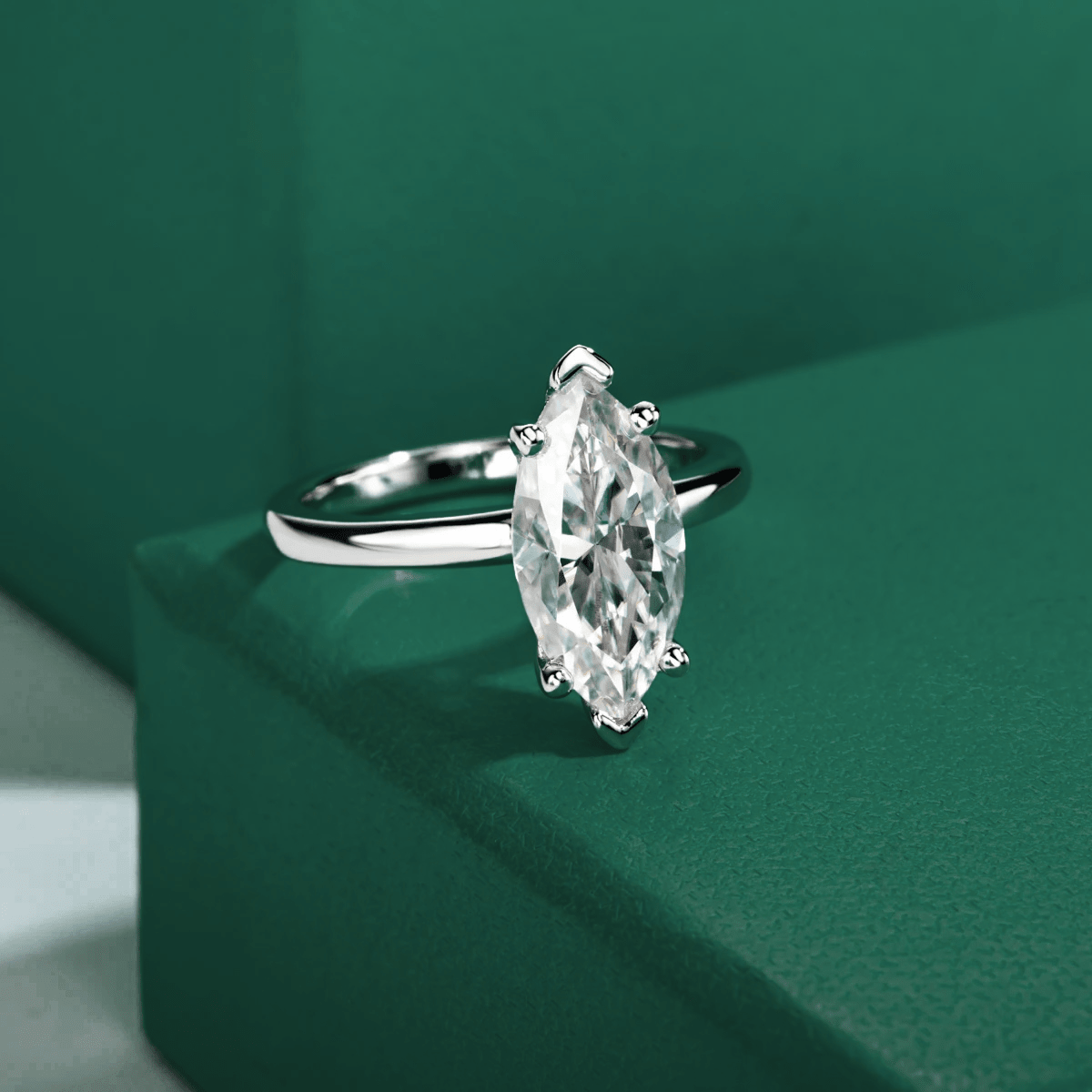 Anel Solitário Marquesa Moissanite Moissanite - Momi Jewel