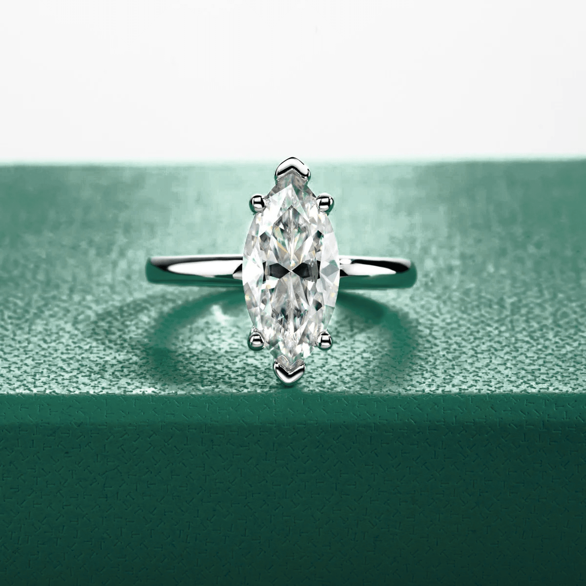 Anel Solitário Marquesa Moissanite Moissanite - Momi Jewel