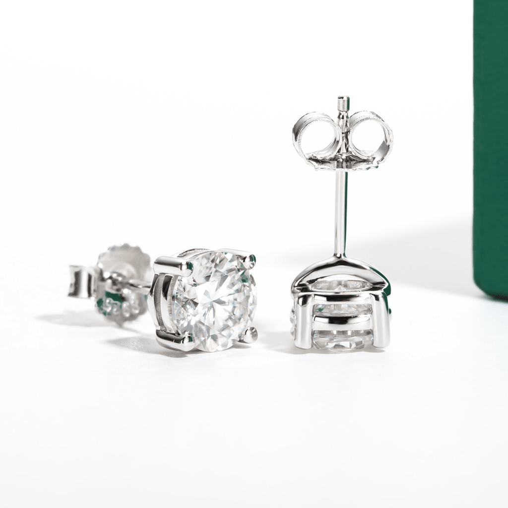 Brinco Brilhante Haste em Ouro 10k Moissanite - Momi Jewel