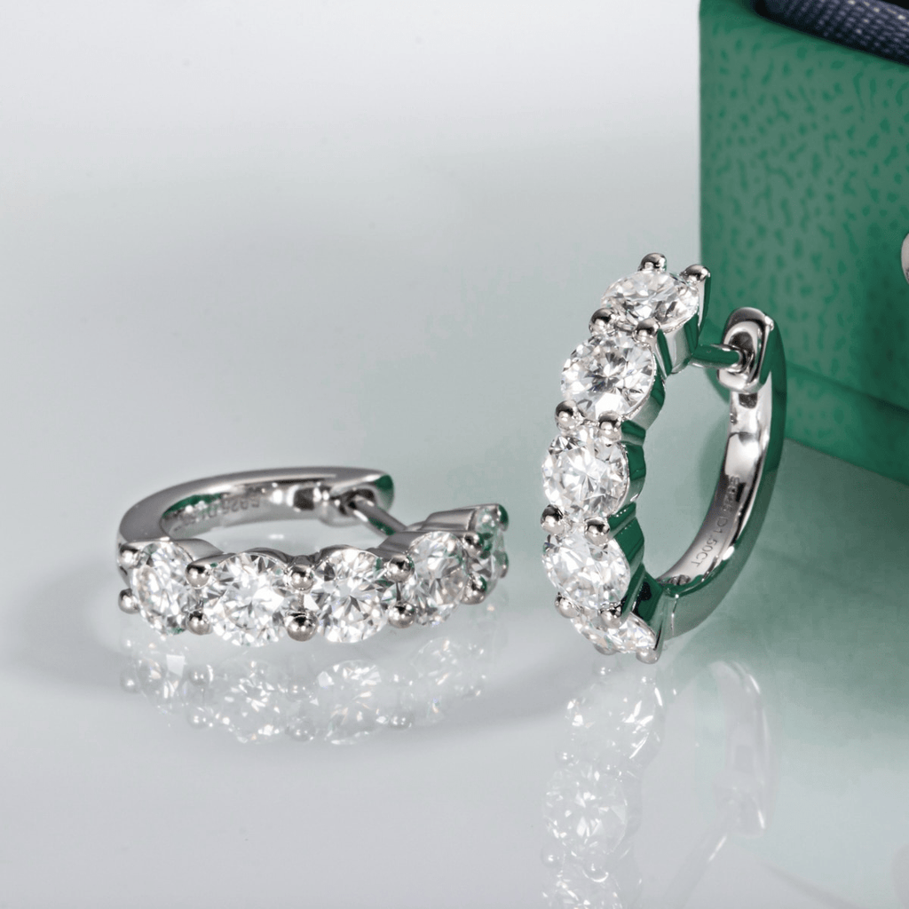 Brinco de Argola Moissanite Moissanite - Momi Jewel