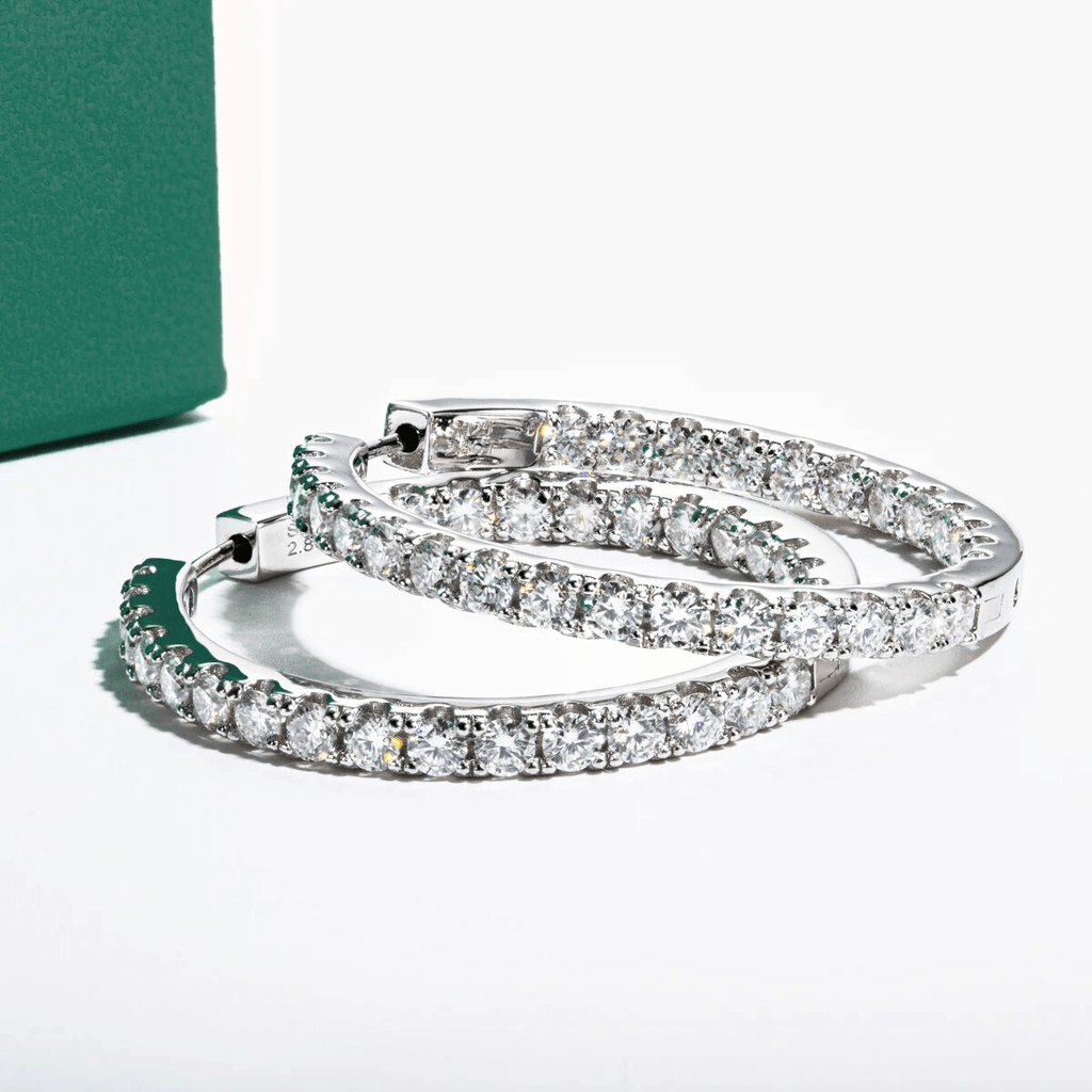Brinco Infinito Moissanite Moissanite - Momi Jewel