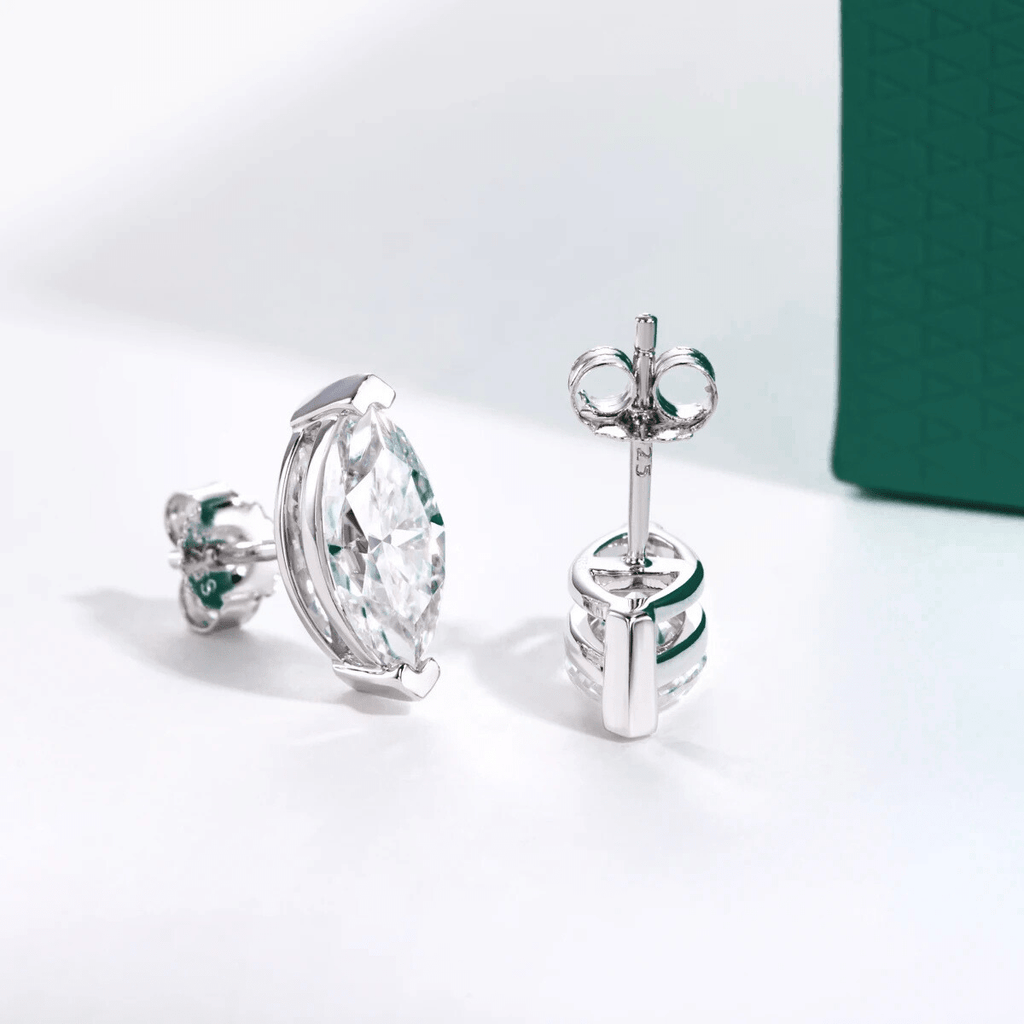 Brinco Navete Moissanite Moissanite - Momi Jewel