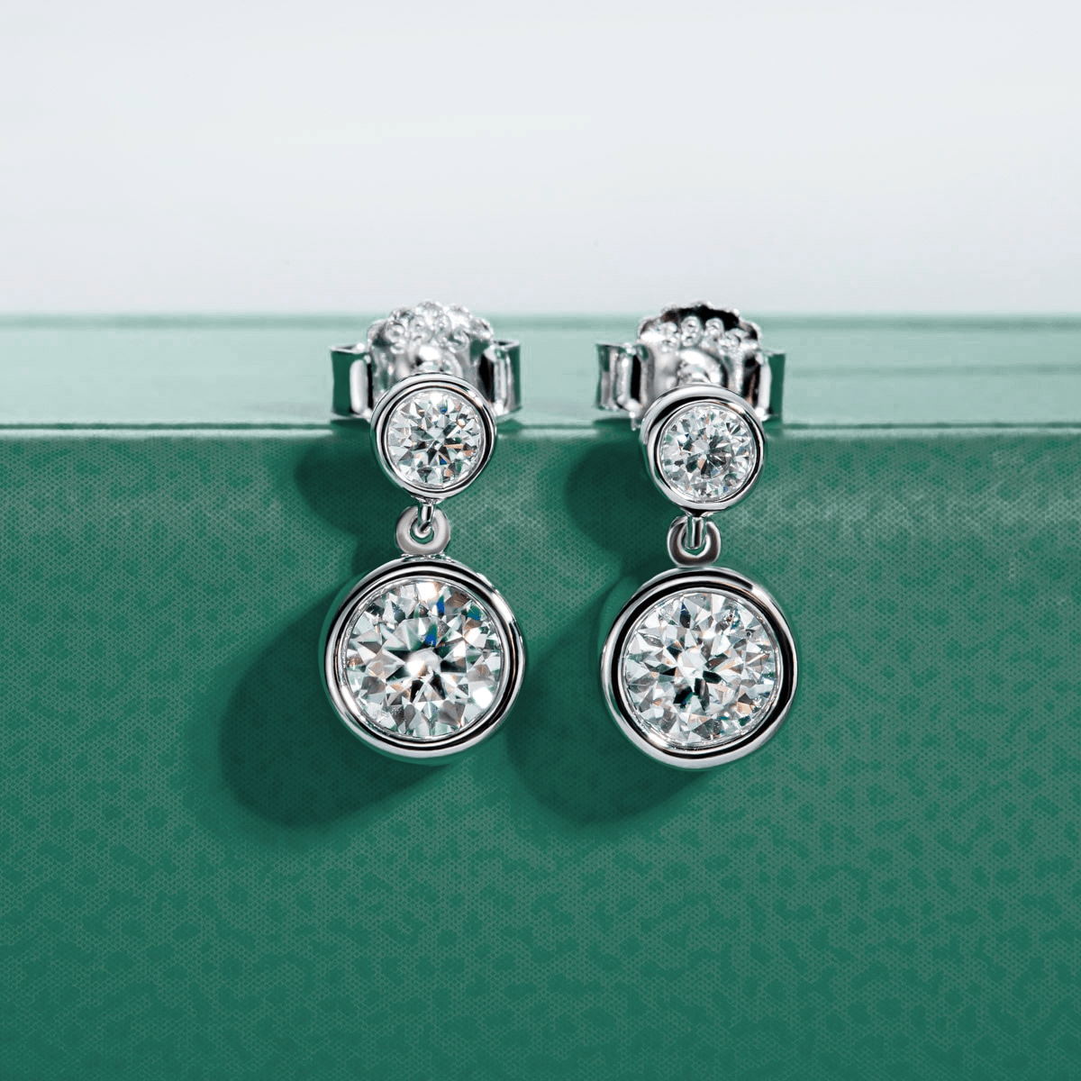 Brinco Par de Luz Moissanite Moissanite - Momi Jewel