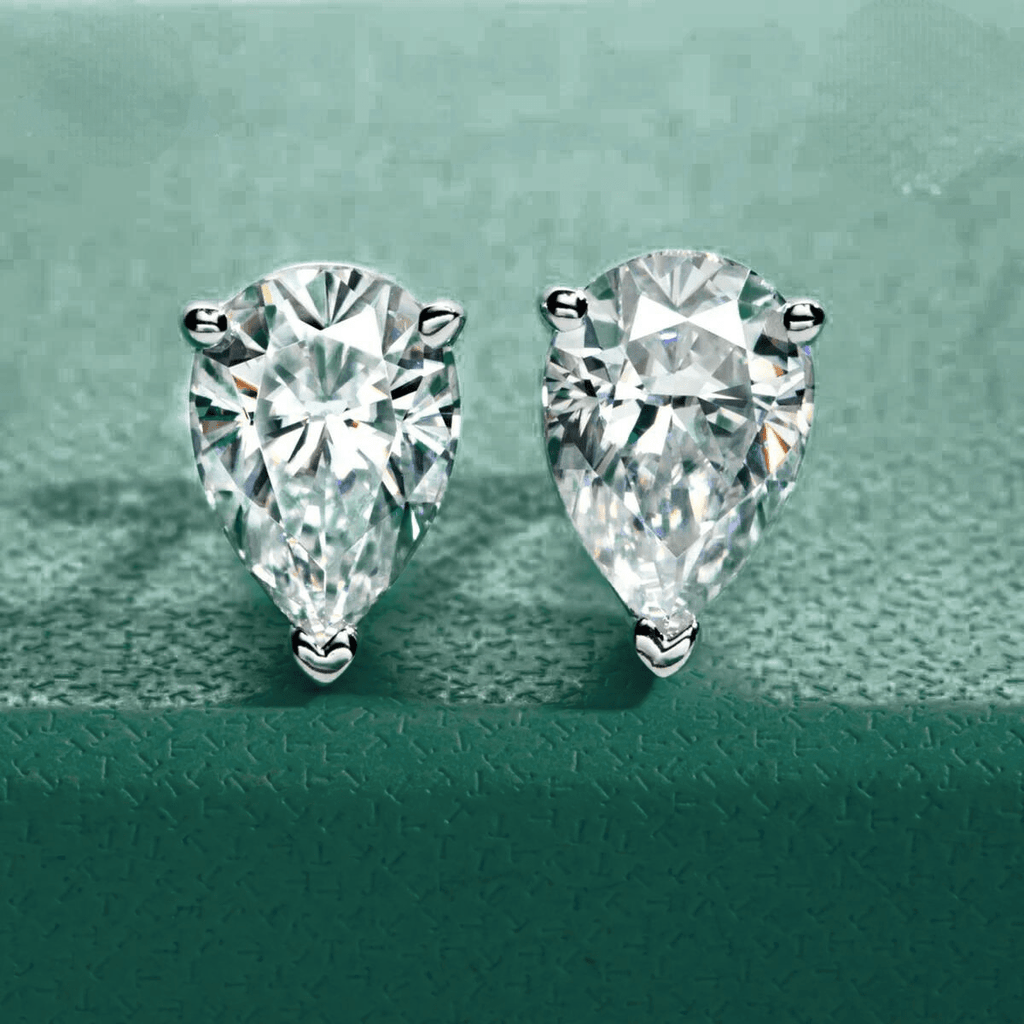 Brinco Pera Haste em Ouro 10k Moissanite - Momi Jewel
