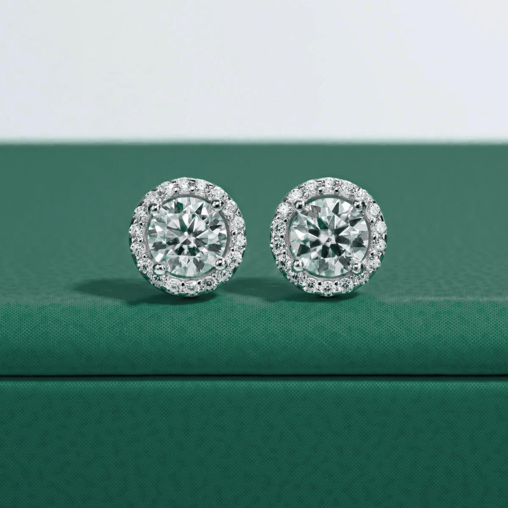 Brinco Round Moissanite Moissanite - Momi Jewel