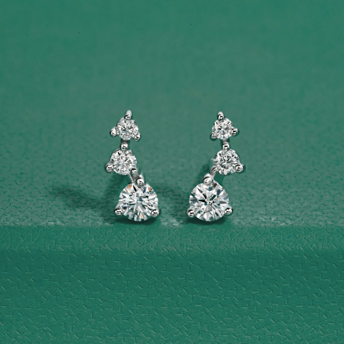 Brinco Trio Moissanite Moissanite - Momi Jewel