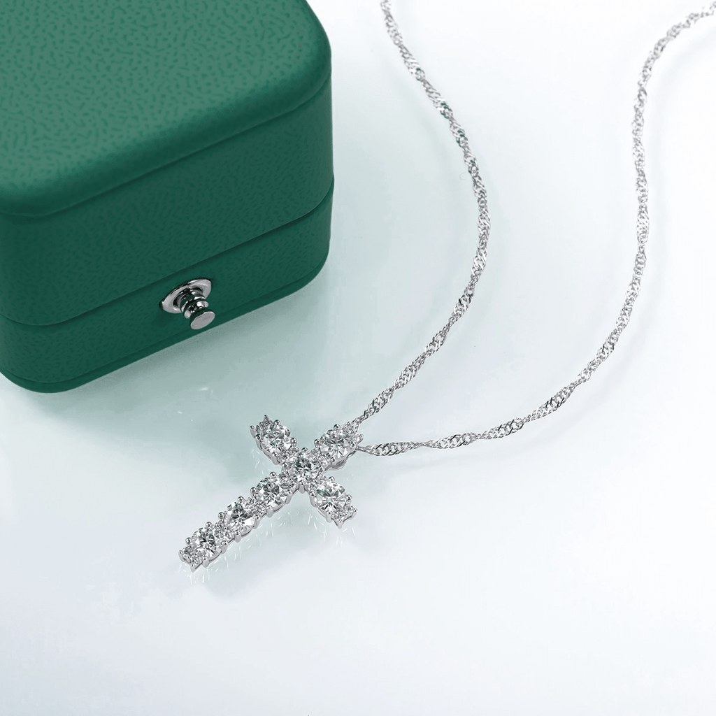 Colar Cruz Moissanite Moissanite - Momi Jewel