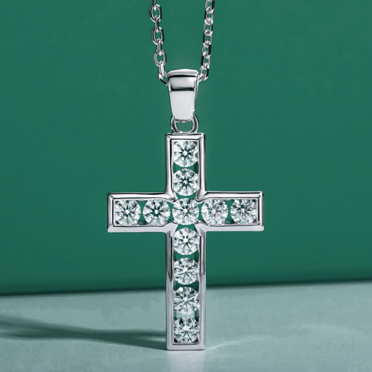 Colar Cruz Preciosa Moissanite Moissanite - Momi Jewel