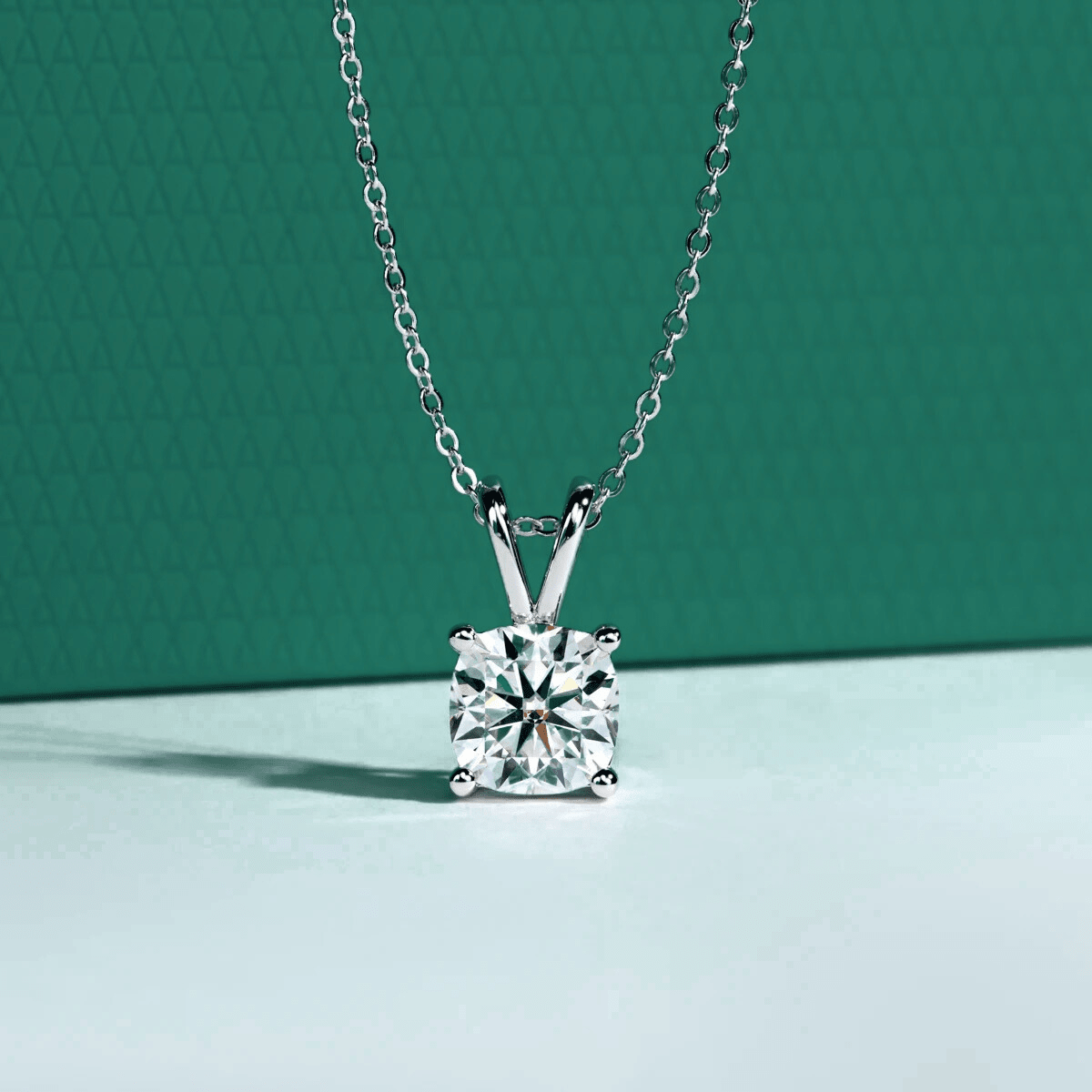Colar Cushion Moissanite Moissanite - Momi Jewel