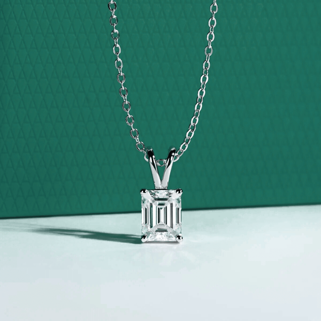 Colar Esmeralda Moissanite Moissanite - Momi Jewel