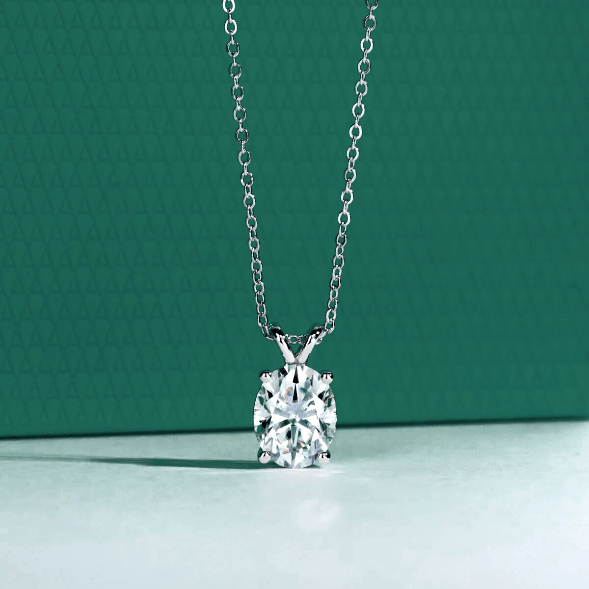 Colar Oval Moissanite Moissanite - Momi Jewel