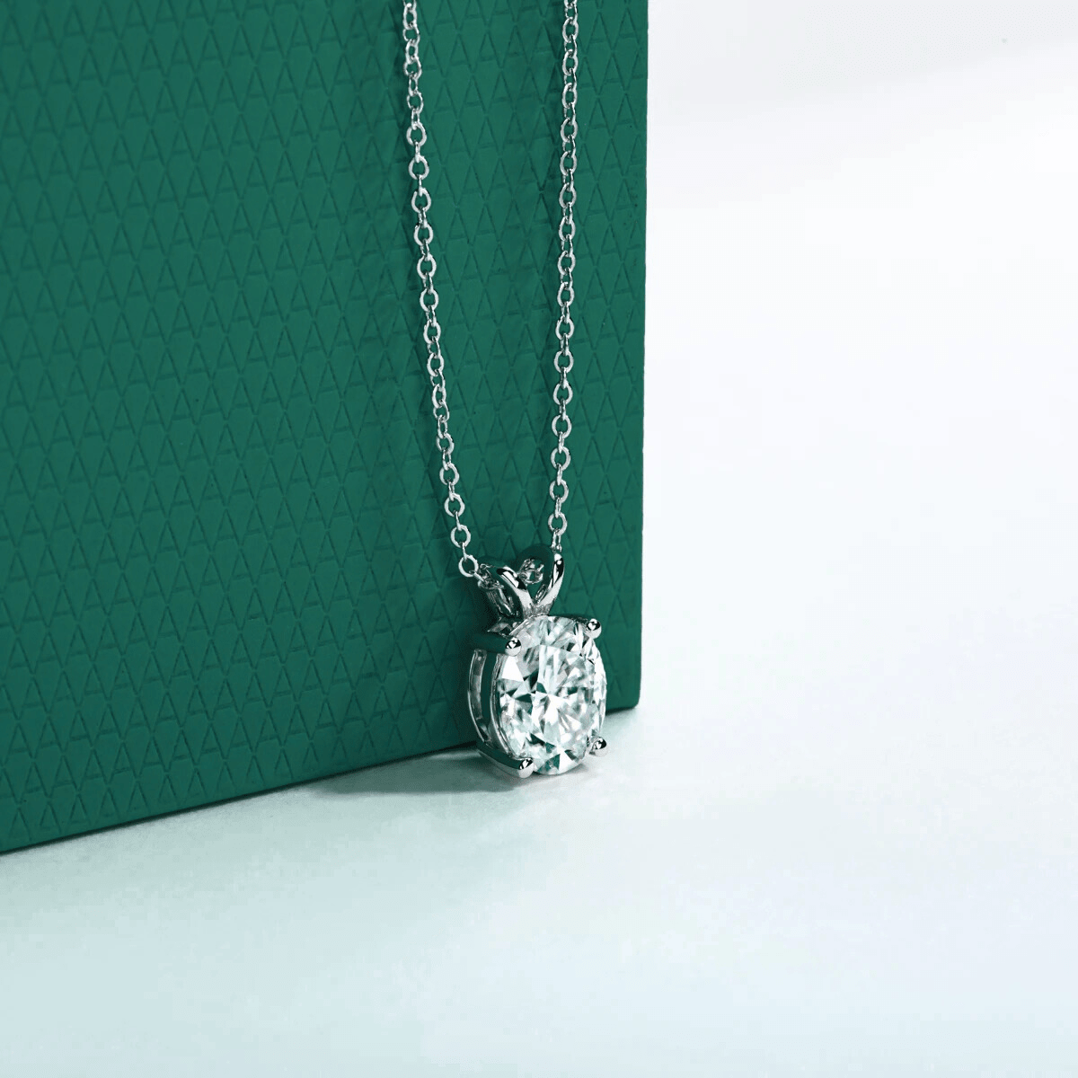 Colar Oval Moissanite Moissanite - Momi Jewel