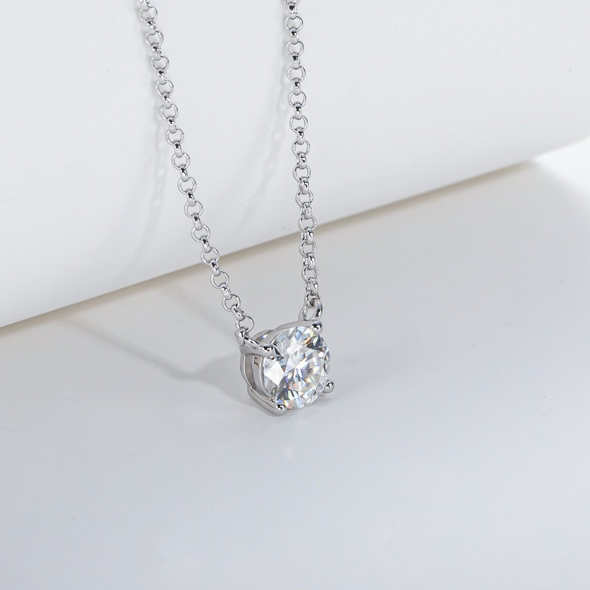 Colar Ponto de Luz 4 Garras Moissanite Moissanite - Momi Jewel