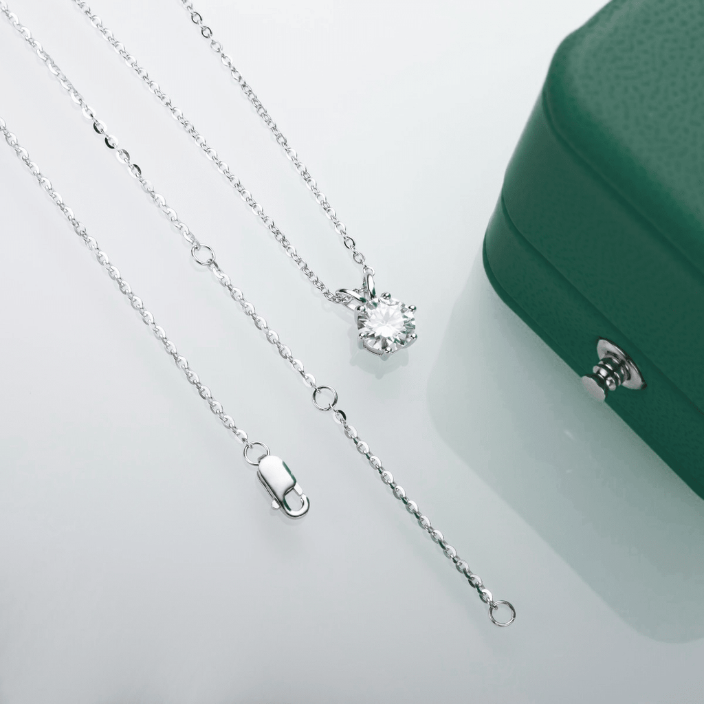 Colar Ponto de Luz 6 Garras Moissanite Moissanite - Momi Jewel
