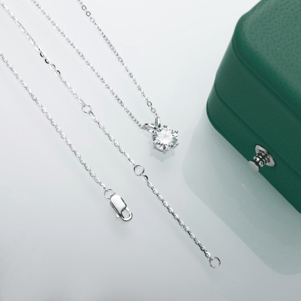 Colar Ponto de Luz 6 Garras Moissanite Moissanite - Momi Jewel