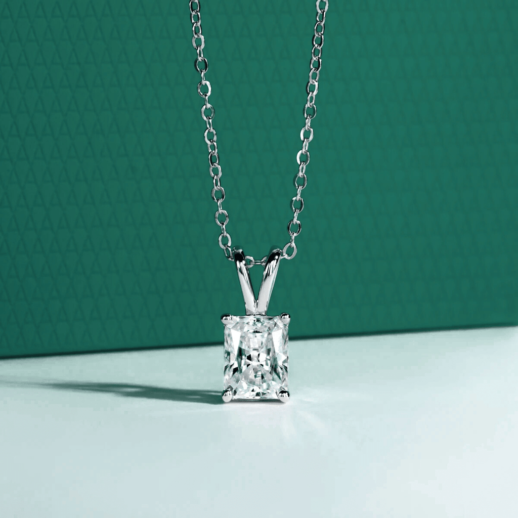 Colar Radiante Moissanite Moissanite - Momi Jewel
