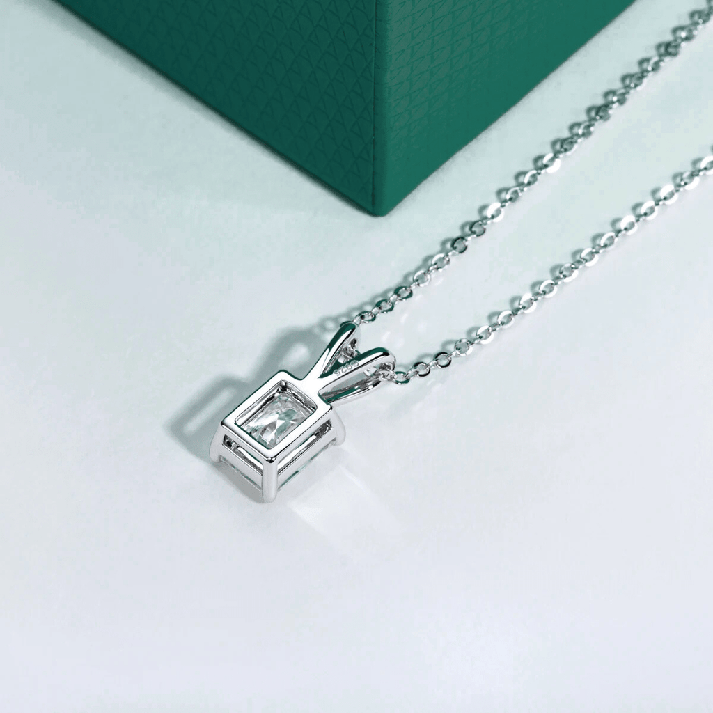 Colar Radiante Moissanite Moissanite - Momi Jewel