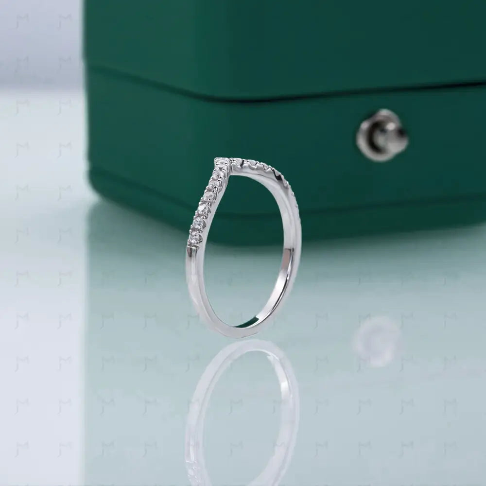 Meia Aliança Coração Moissanite Meia Aliança