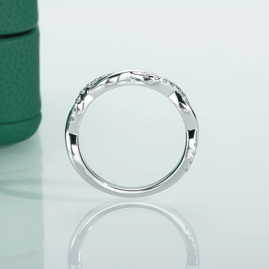 Meia Aliança Cross Moissanite Moissanite - Momi Jewel
