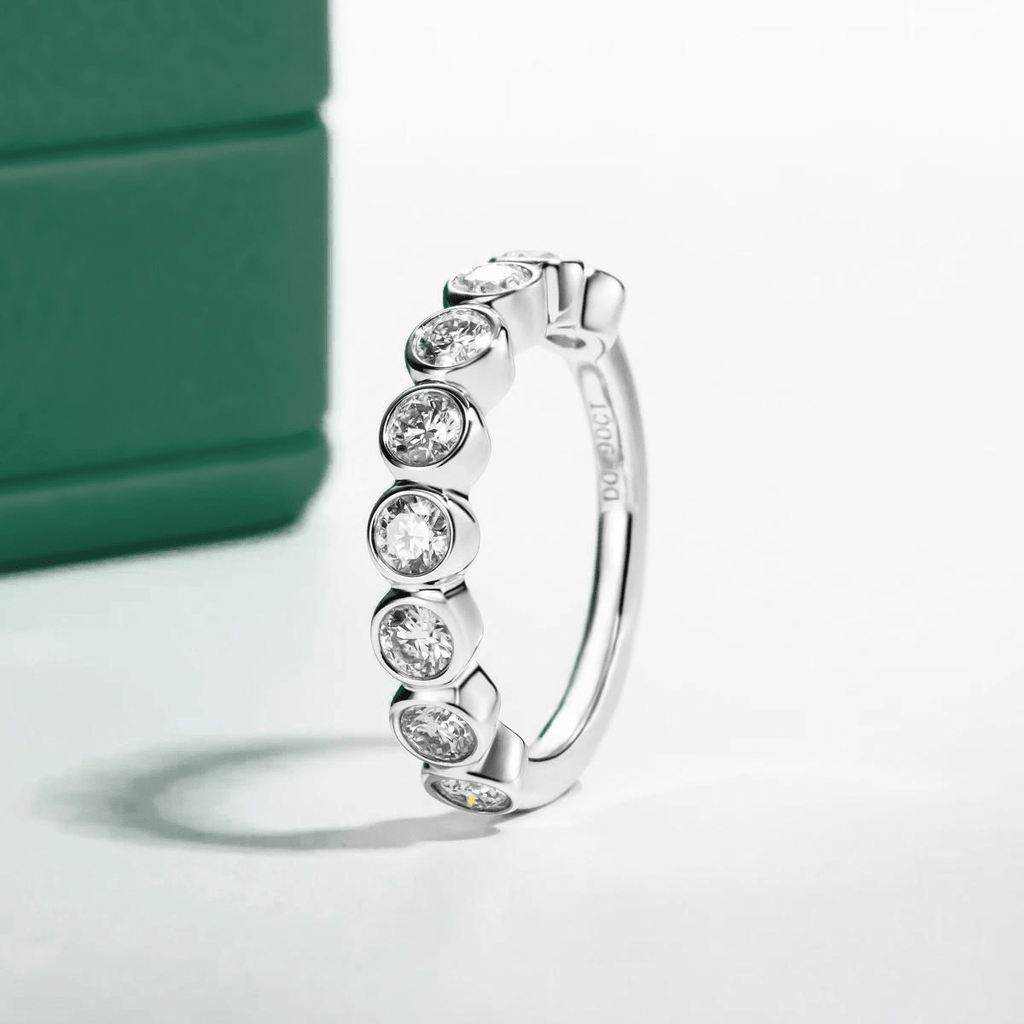 Meia Aliança Harmony Moissanite Moissanite - Momi Jewel