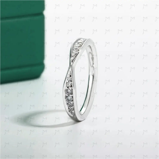 Meia Aliança Infinity Moissanite Meia Aliança