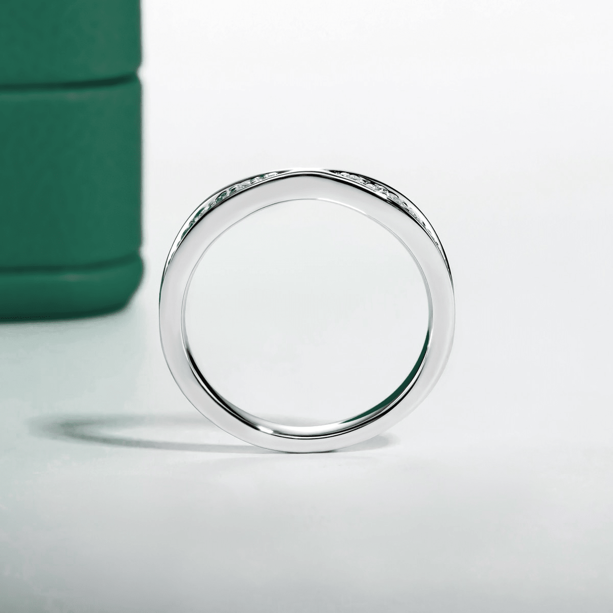 Meia Aliança Infinity Moissanite Moissanite - Momi Jewel