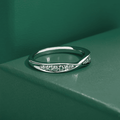 Meia Aliança Infinity Moissanite Moissanite - Momi Jewel