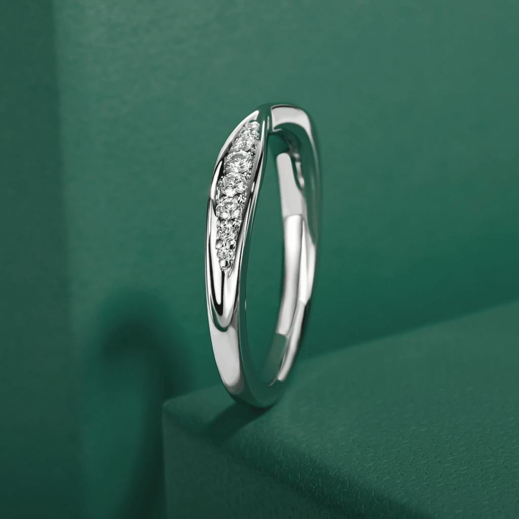 Meia Aliança Infinity Moissanite Moissanite - Momi Jewel