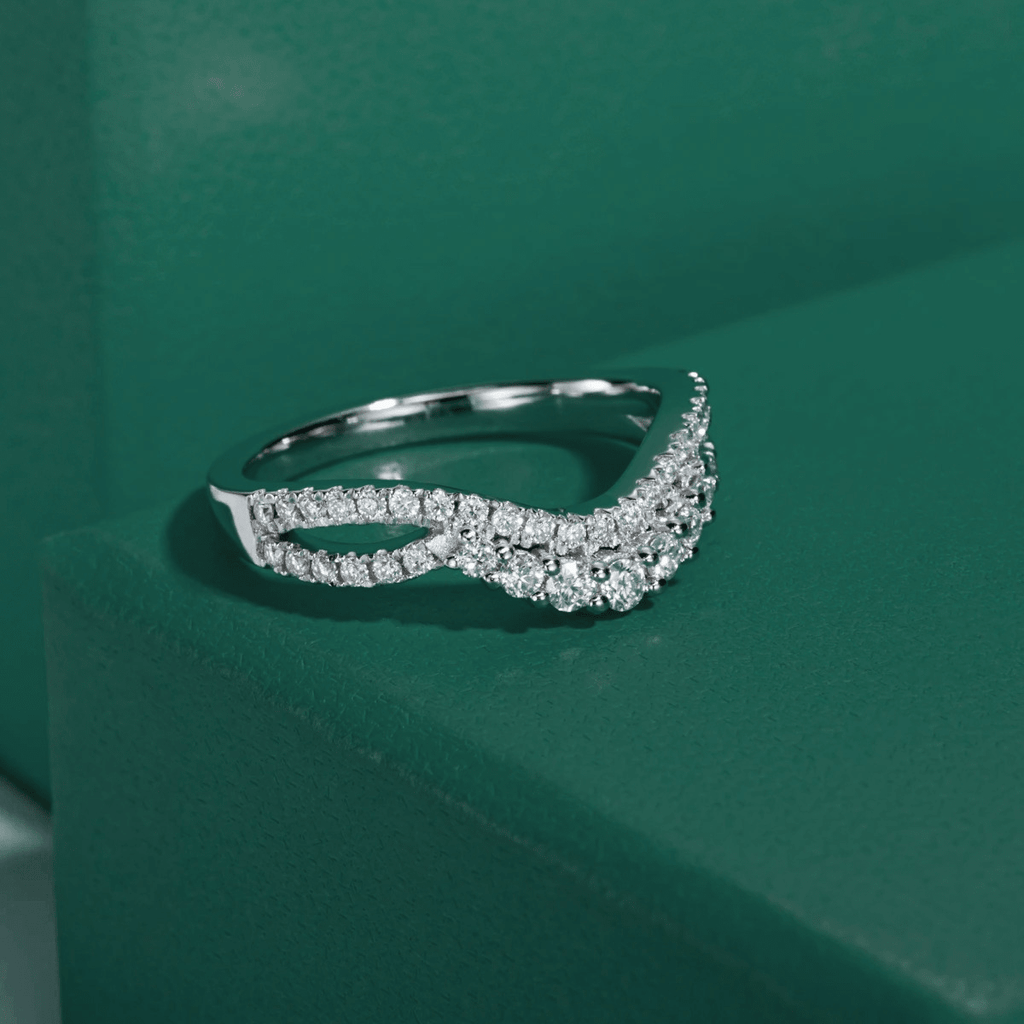 Meia Aliança Laço Moissanite Moissanite - Momi Jewel