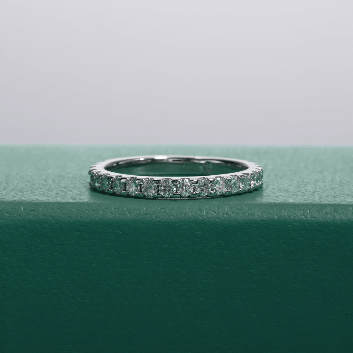 Meia Aliança Moissanite Moissanite - Momi Jewel